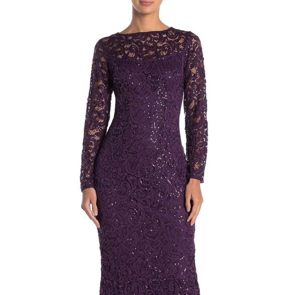 Long sleeve purple gown - Picture 2 of 2